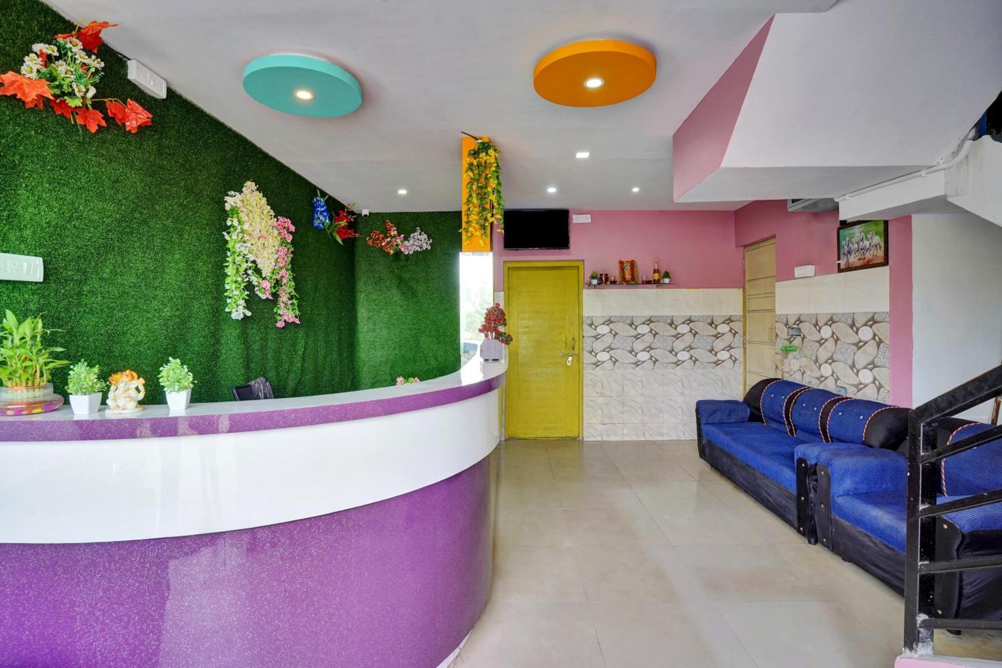 Hotel O Harsha Inn Bangalore Buitenkant foto